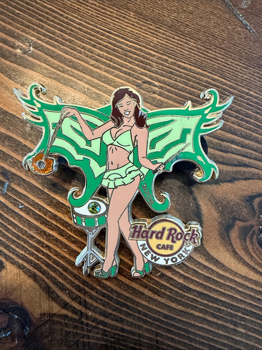 Hard Rock Cafe New York Lighted Birthstone Fairy (August) pin 2006